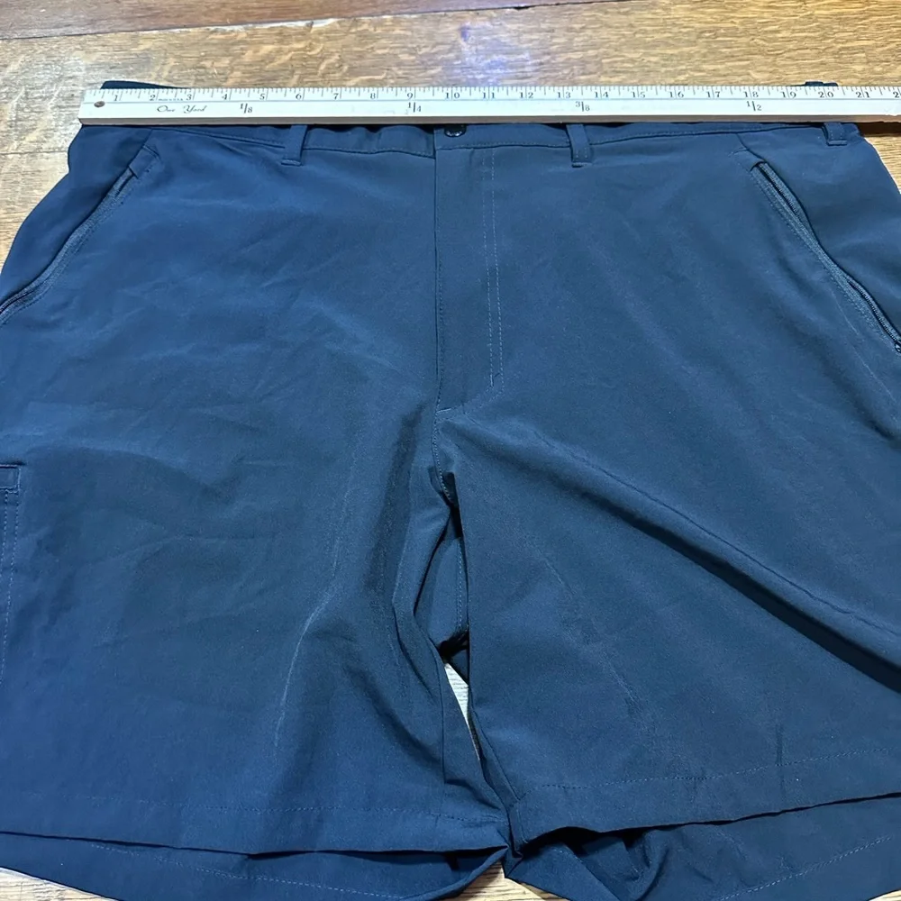 Columbia men’s sz 42 lightweight outdoor shorts hiking‎ golf black